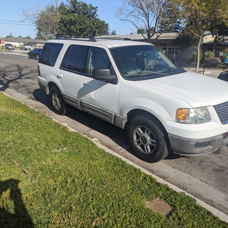 2003 Ford Expedition