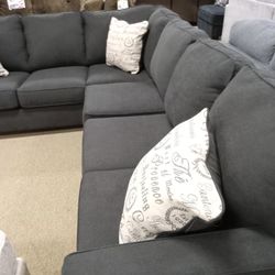 Beautiful Gorgeous Nice Sectional!