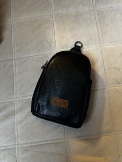 Wrangler mini sling bag