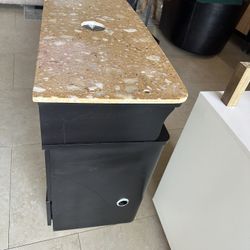 Nail Desk