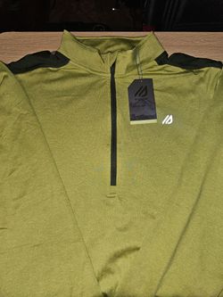 Eddie Bauer motion pull over shirt