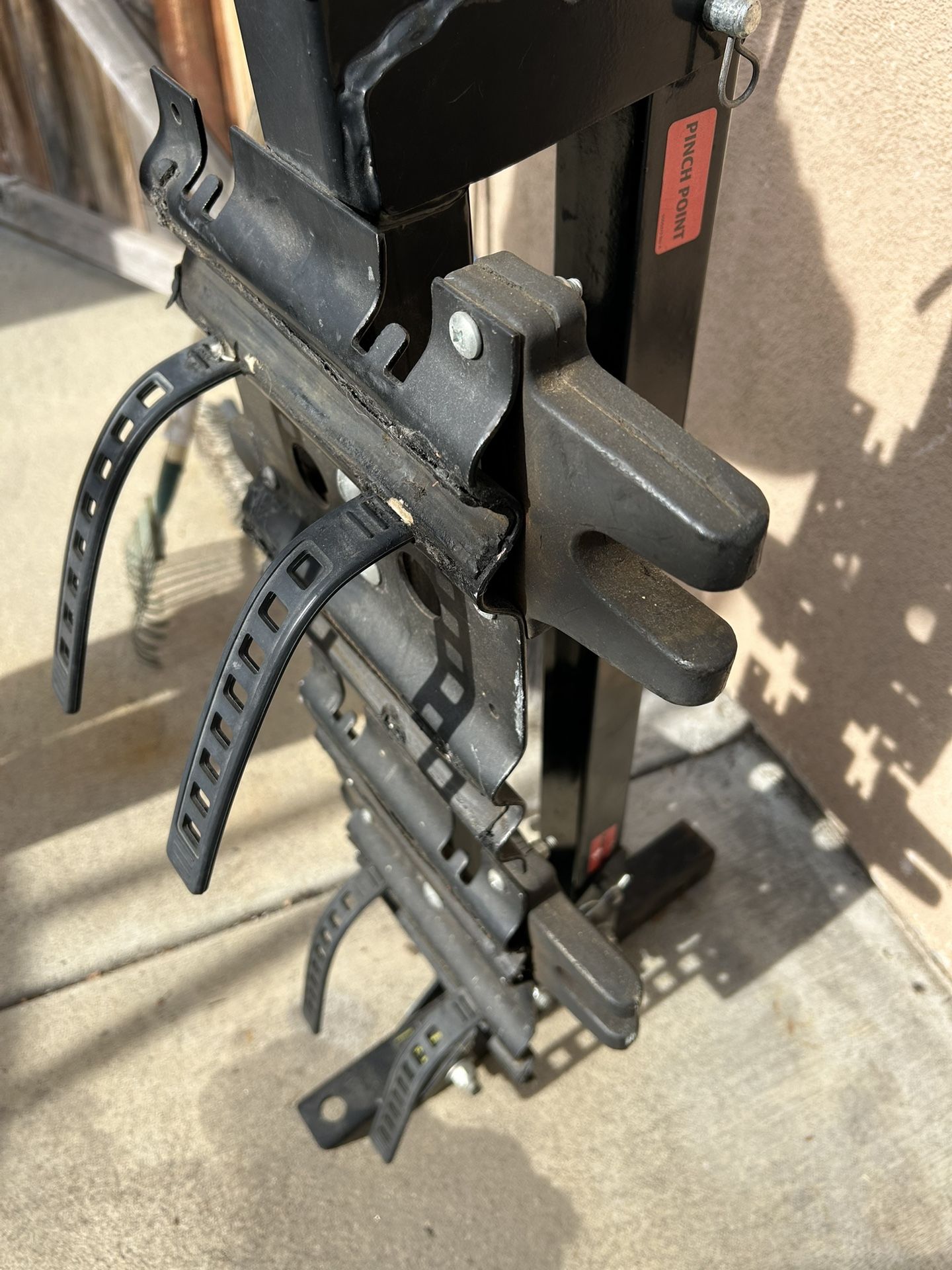 Hitch Rack For Sale For 4 Bikes