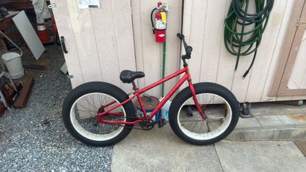 Mongoose 29’ fat tire