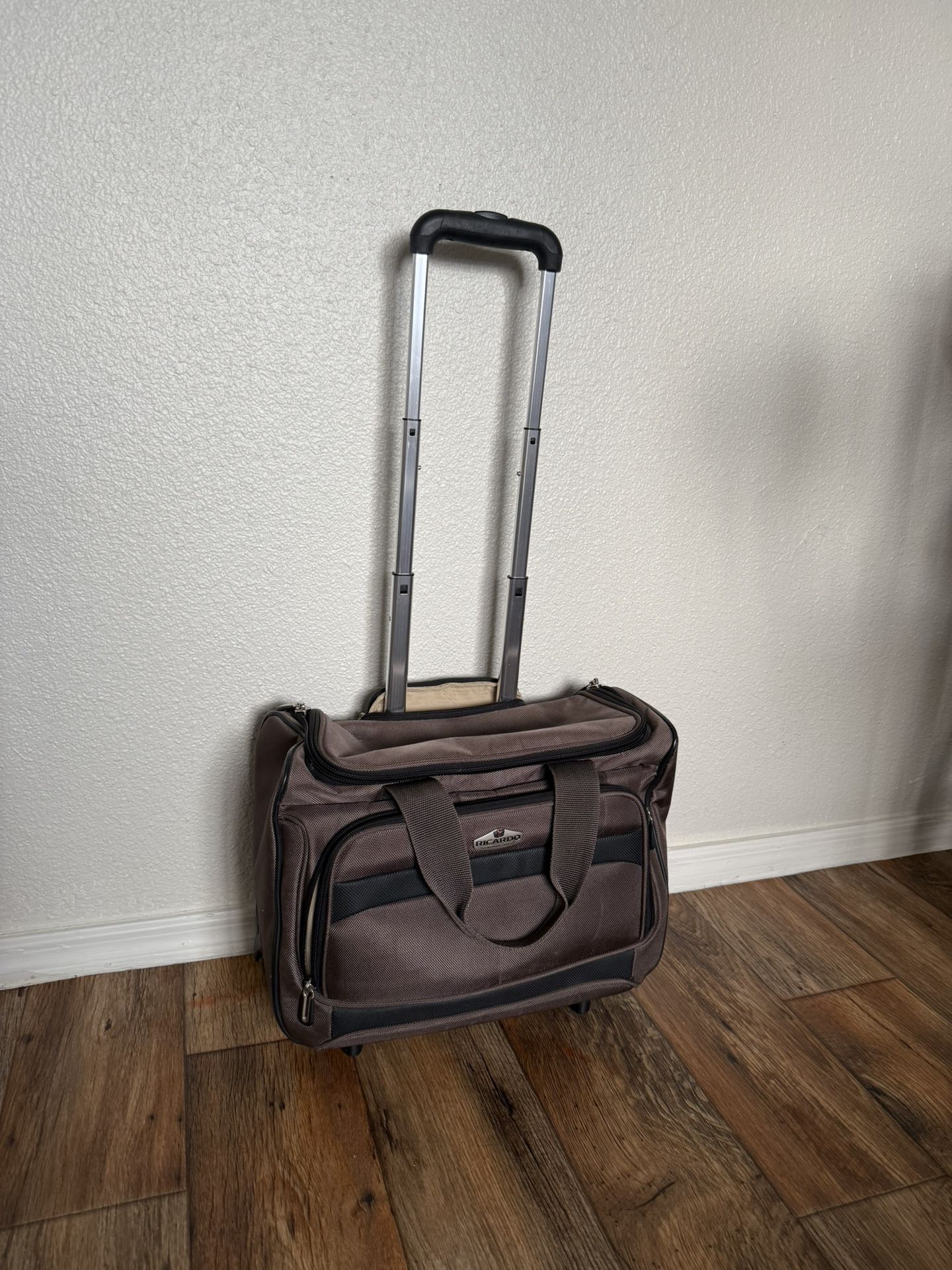 Ricardo Miniature Suitcase