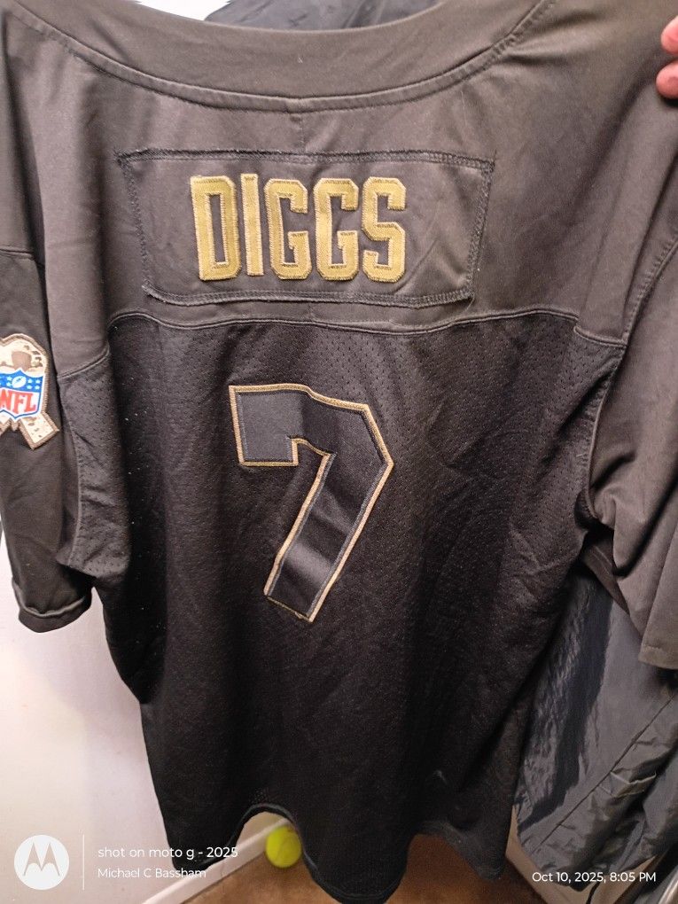Diggs #7 NFL Jersey