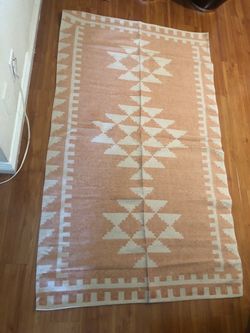 Rug