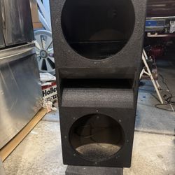 Q Bomb Ported Dual 12 In Subwoofer Box 