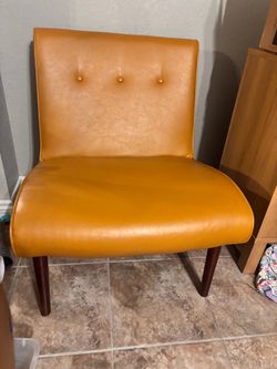 Mid Century modern armless chair