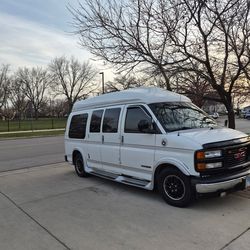 GMC  Van