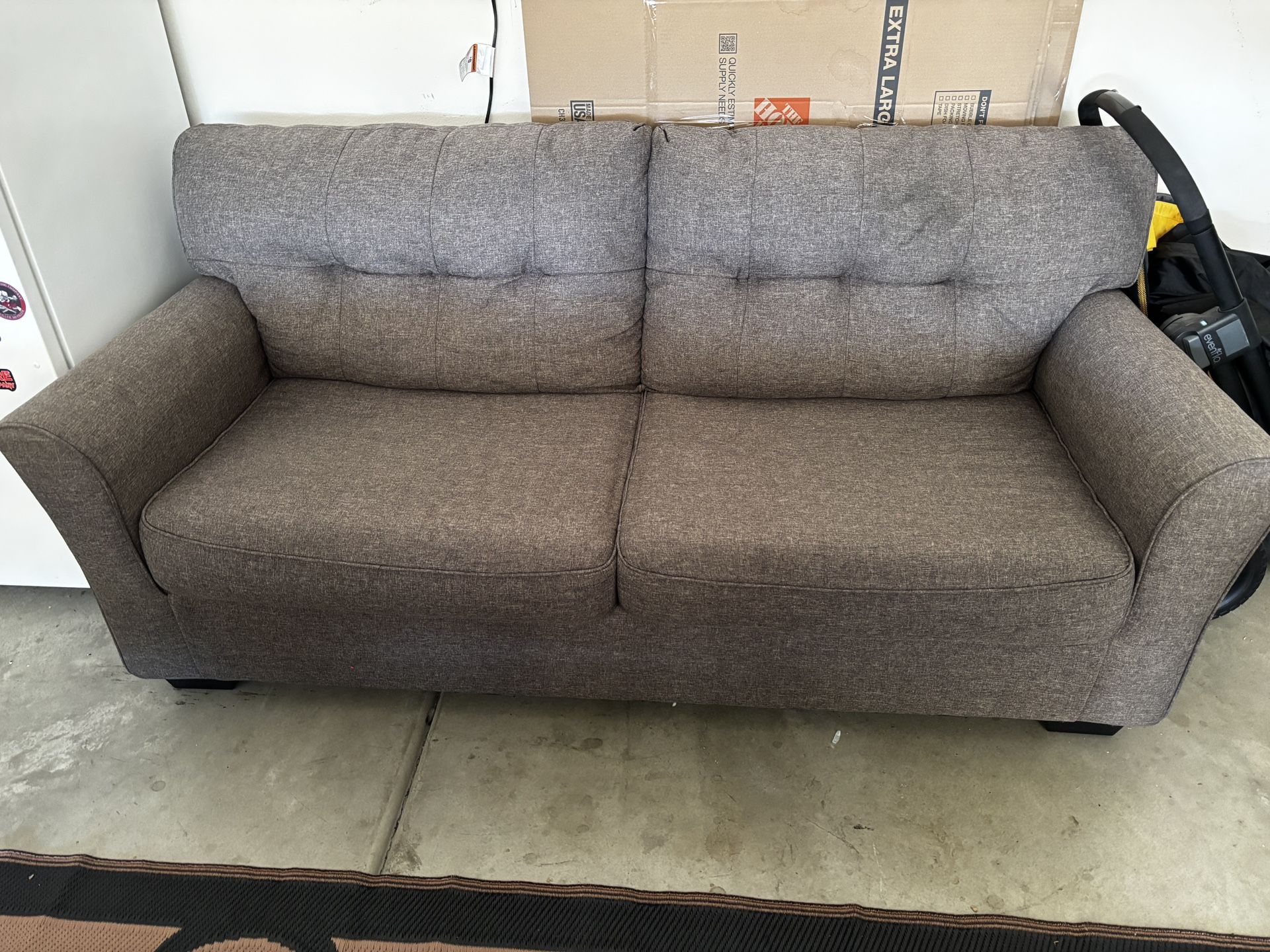 Couch Set