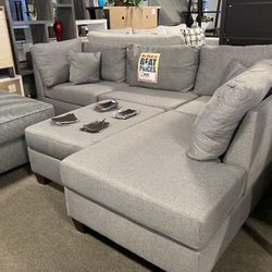 grey sectional 🩶🌟 $699