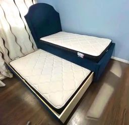 Twin trundle bed $160
