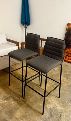 Bar Chair/Stool, great condition 2 for $30