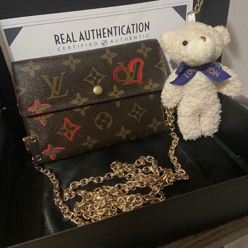 Louis Vuitton Monogram Pochette Crossbody Chain + Vachetta Strap WOC Bag  for Sale in Deltona, FL - OfferUp