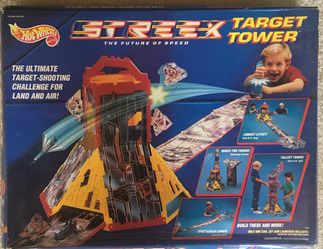 Hot Wheels Target Tower ( Set only , no Car )