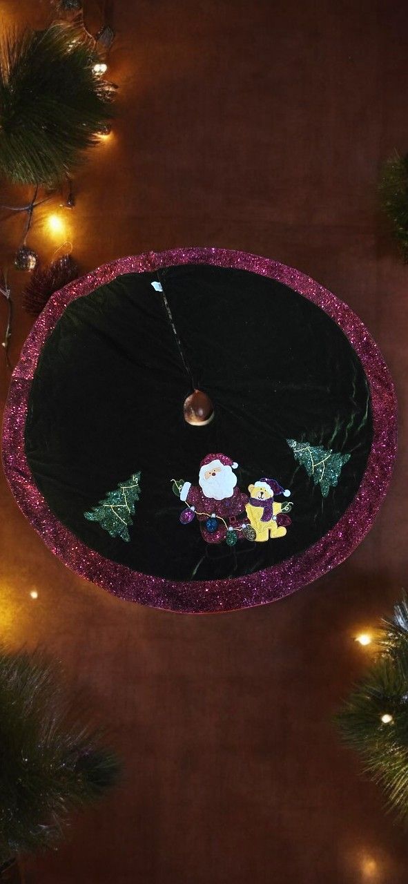 Vintage Christmas Skirt 47 Inches Wide