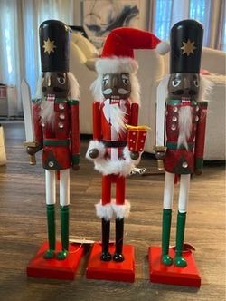Set of 3 Christmas Nutcracker Decorations – Holiday Decor (Wood, Festive Red/Green)