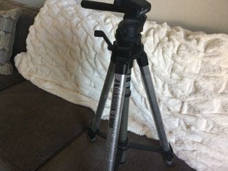 Hakuba S-6000 Adjustable Tripod