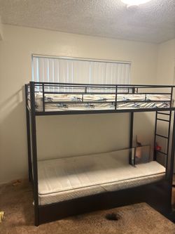 Metal Twin Bunk Bed with Mattresses