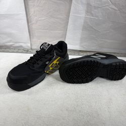 New Balance Industrial 589 Rev lite composite toe work Shoes sz 10 Black missing 1 shoestring NEW  Slip resistant fuel resistant composite toe, work s