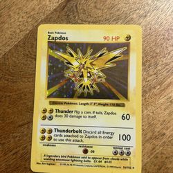 Pokémon Card Base Set Zapdos Shadowless 