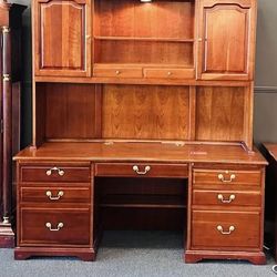 Exquisite Antique Desks for Sale