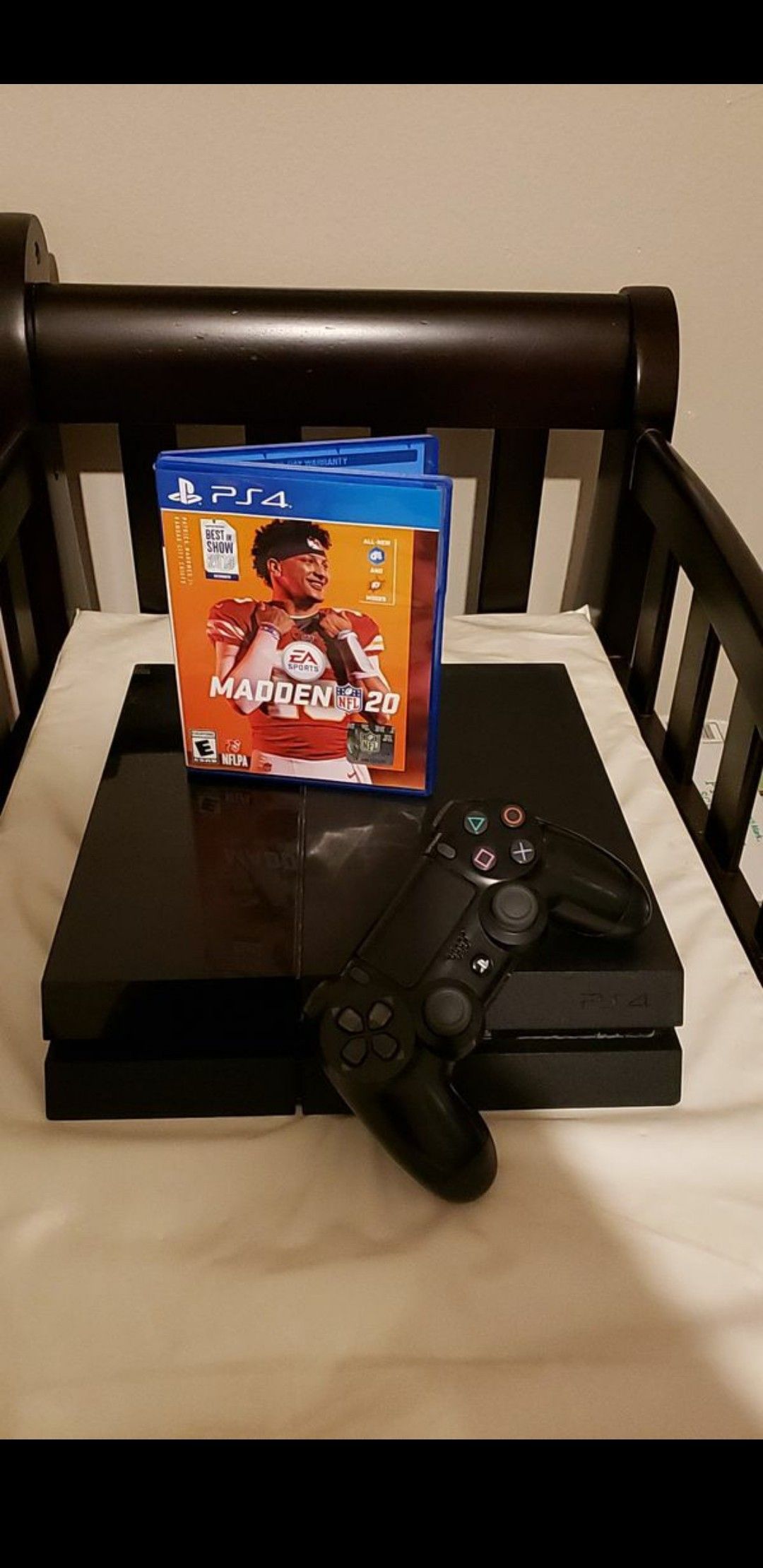 Ps4 slim 1tb with madden 2020