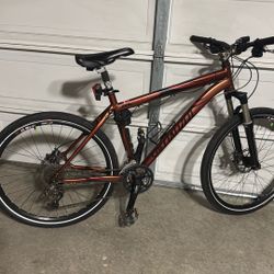 Specialized Bike  Crosstrail Elite Disc