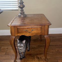 ETHAN ALLEN COFFE TABLE SIDE TABLE END TABLE LAMP CANDLES SHELVES CANDLE HOLDERS