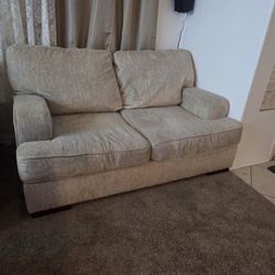 Free Couches In Oceanside 