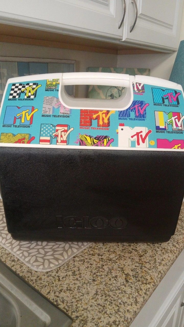 MTV Igloo Cooler