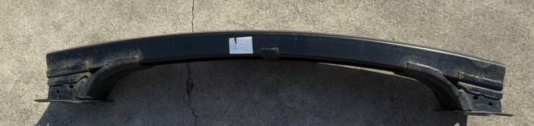 2018 Honda Civic rear bumper reinforcement bar