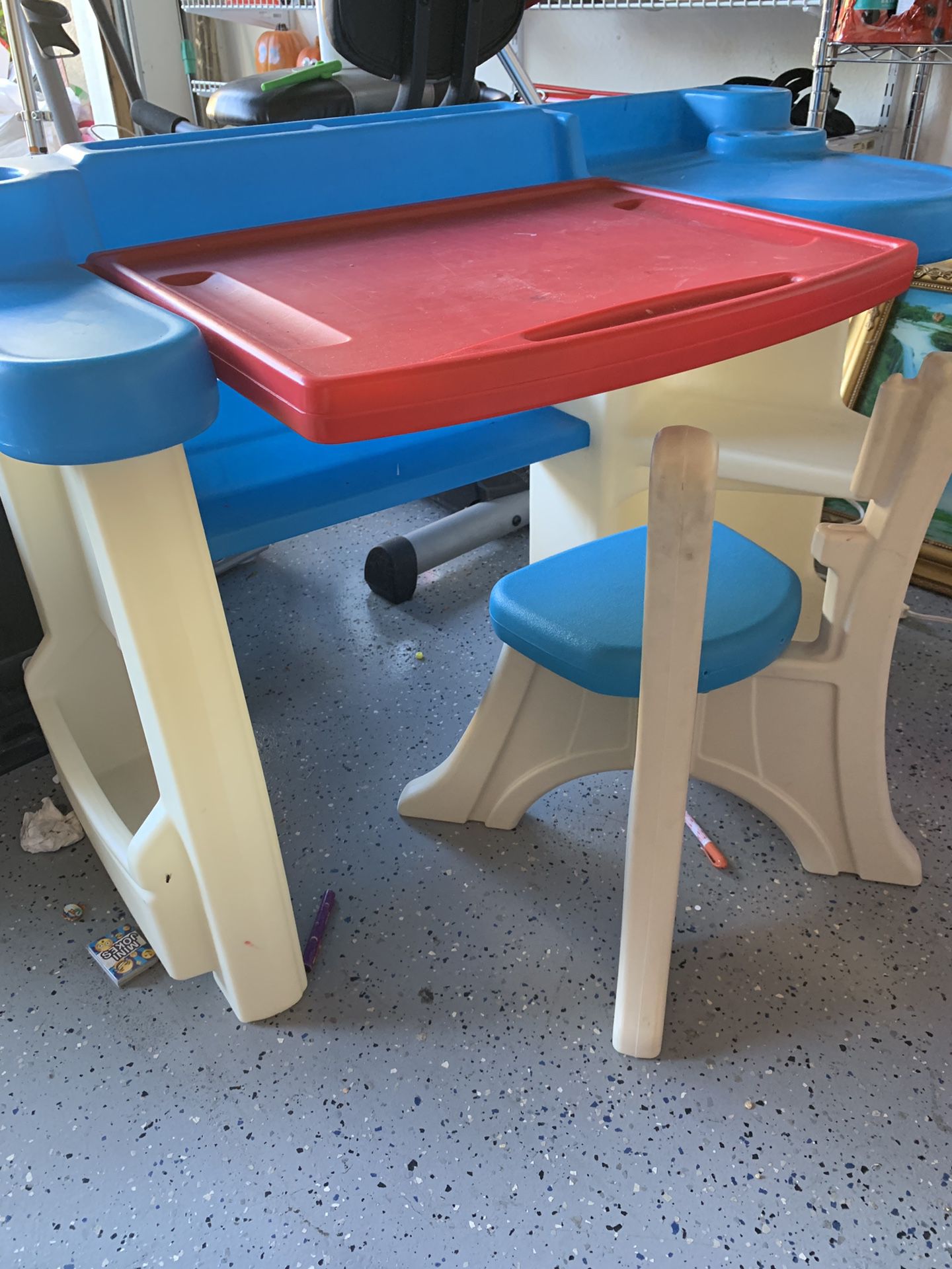 Kids study desk with chair
