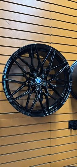 BMW 19” staggered 4 Wheels 5x112 or 5x120 Bolt Pattern 19x8.5 19x9.5