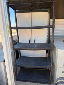 Shelving unit