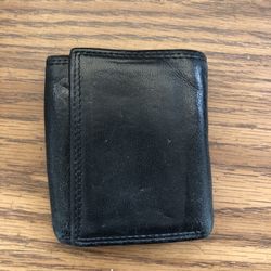 Black Leather Guess Wallet 