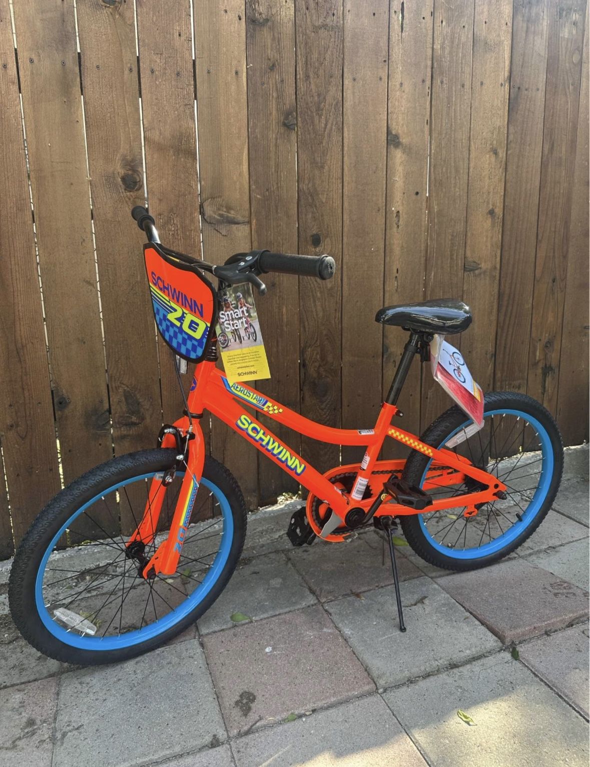 Schwinn Aerostar 20-in. Children's Bike, Orange