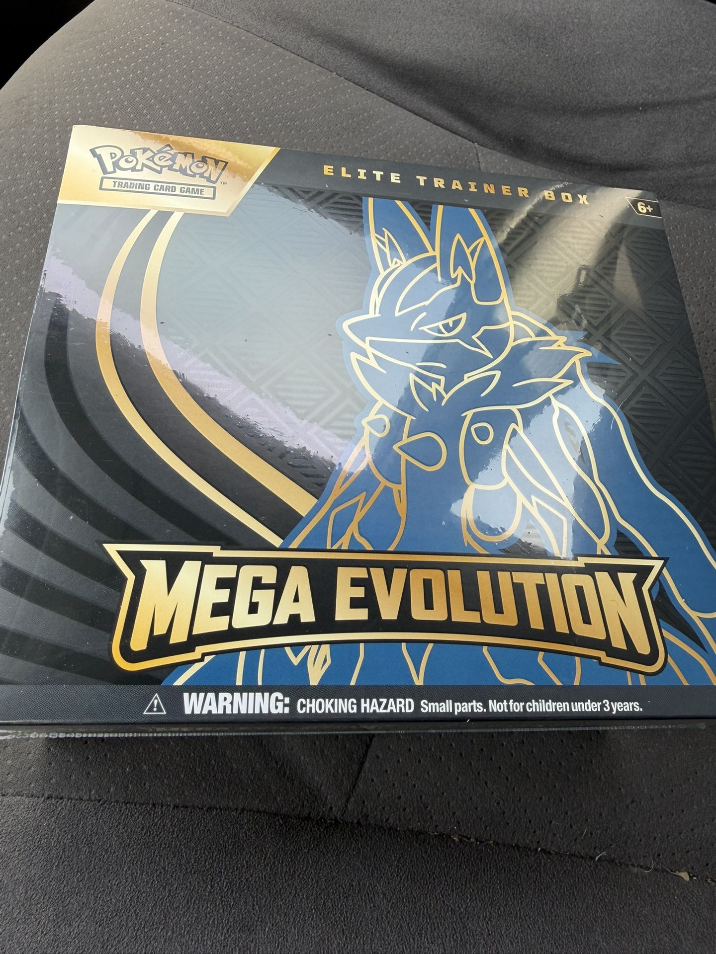 Lucario ETB