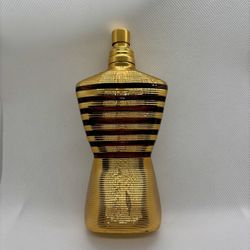 Jean Paul (80% Match) 