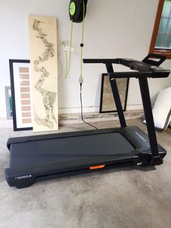 NORDICTRACK T-SERIES 5 (LIKE NEW AND DELIVERY AVAILABLE TODAY)