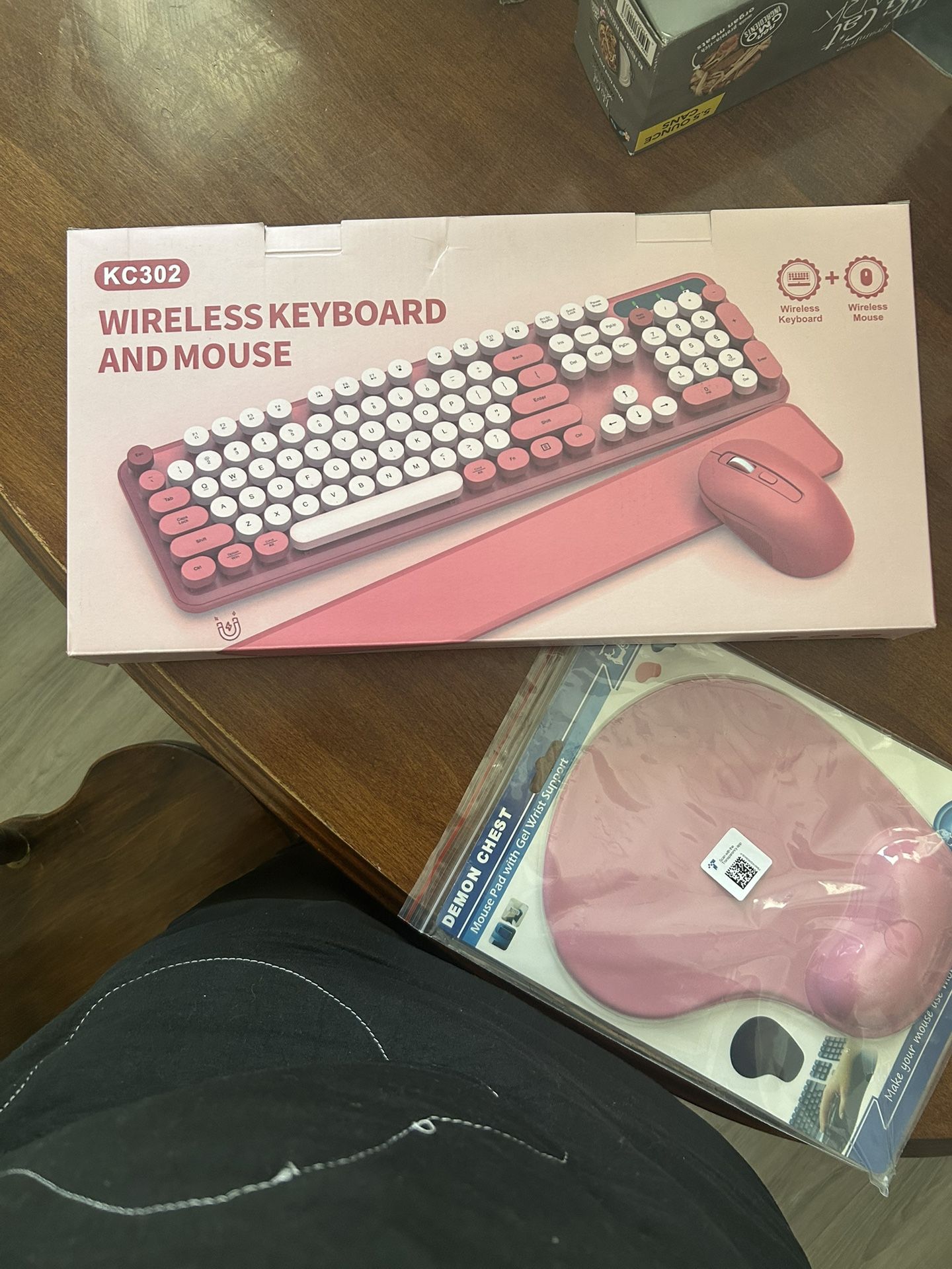 Wireless keyboard and mouse