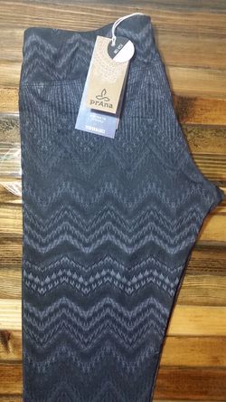 NEW Prana printed legging S