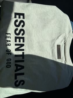 Essentials T-shirt  SIZE XS