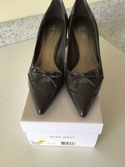 Women’s dress heels