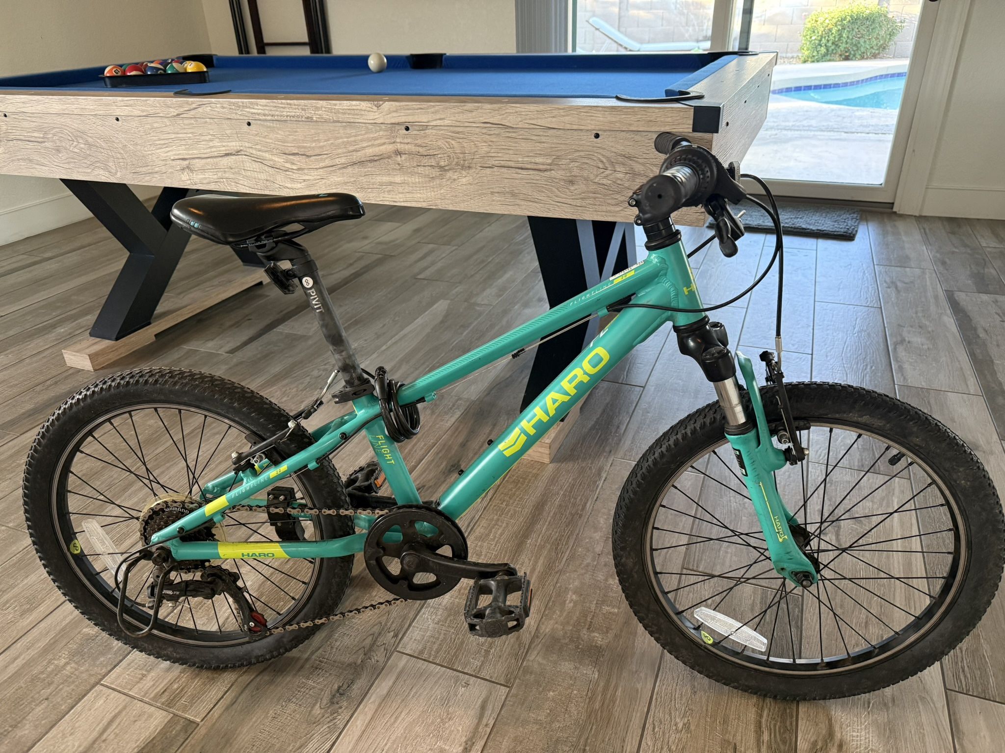 Kids mountain Bike -16" 6 Gears 1 Owner - Was $350
