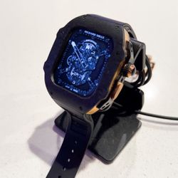 Apple Watch Ultra (1st Gen) - 49mm Titanium GPS + Cellular (Excellent condition With Golden Concept Case)