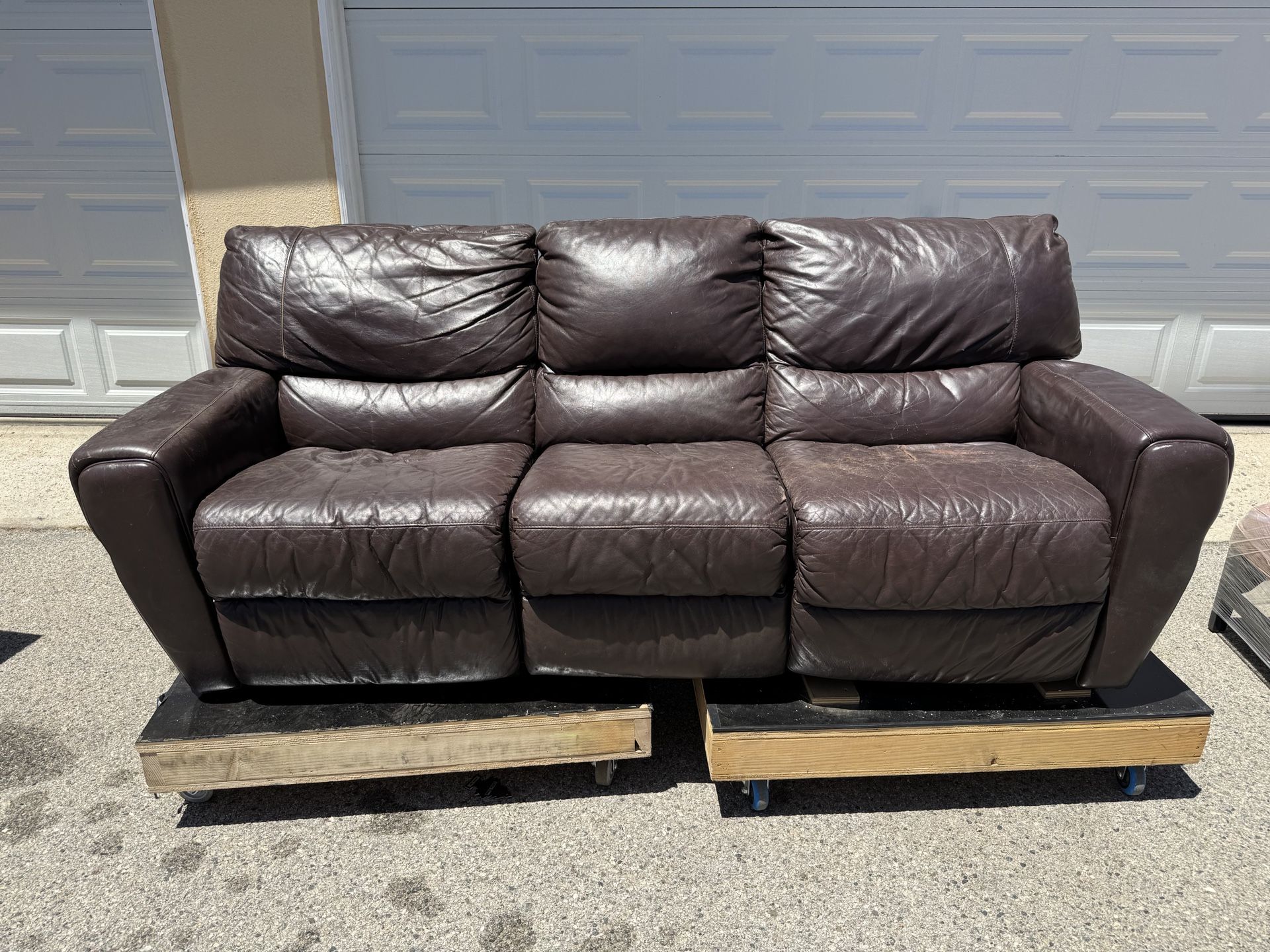 High End Real Leather Recliner Couch Set