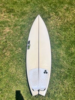 5’9 JS Monsta box surfboard