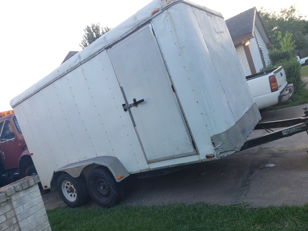 14 ft enclosed trailer