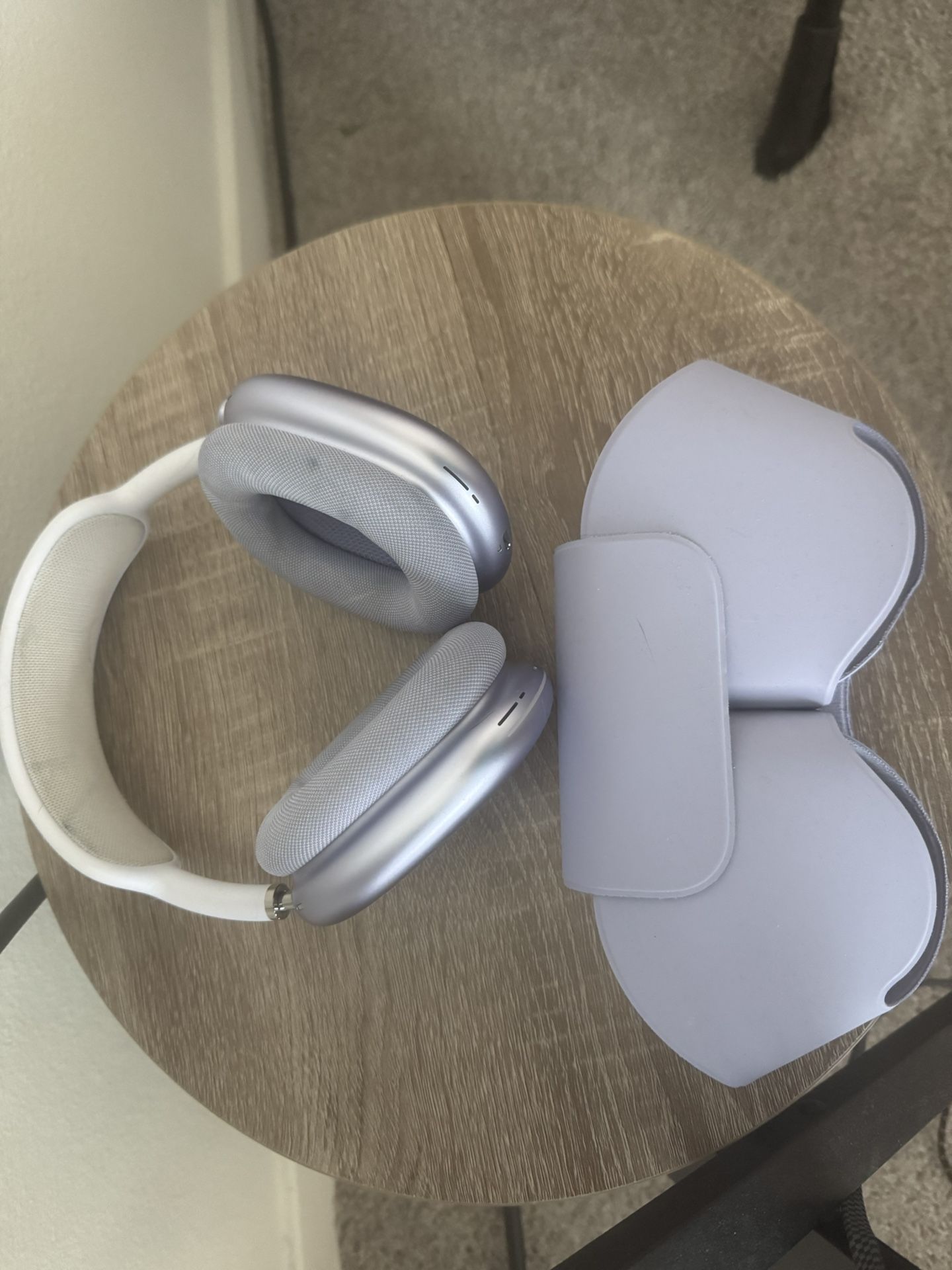 AirPods Max